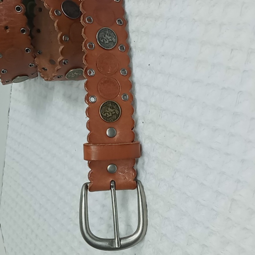 Fossil Brown Leather Belt With Coin Details Scalloped Edges And Grommets Size M - Picture 2 of 14